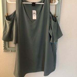 Women’s blouse